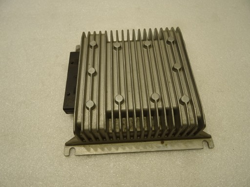GOLF PASSAT АУДІО ПІДСИЛЮВАЧ AMPLIFIER 5K0035456