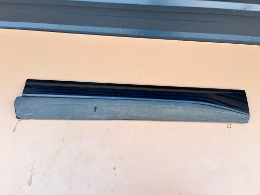 565854940 - SKODA KODIAQ SPORTLINE 16r-накладка на правую дверь