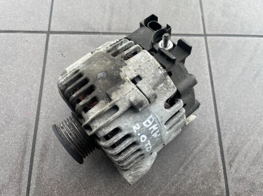 Генератор двигателя 2.0 td m47 bmw 3 e90 7802471