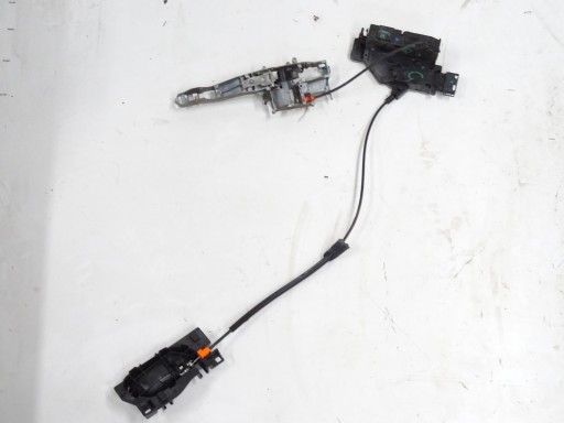 24090816 - CITROEN C4 Picasso замок передній лівий