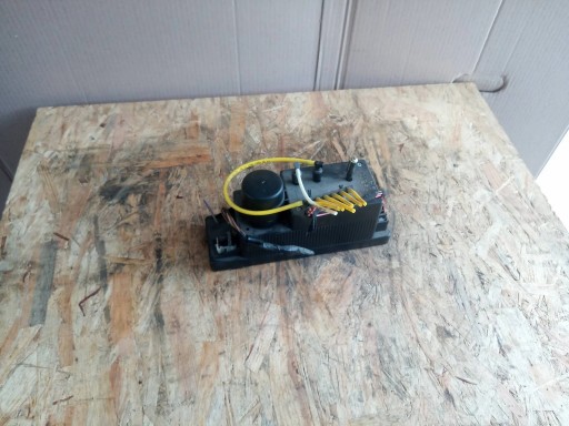 Mercedes w210 насос центрального замка 2108000148