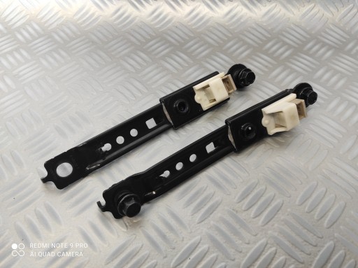 ПОЛЗУНКИ РЕМНЯ БЕЗОПАСНОСТИ KIA CARENS IV 4