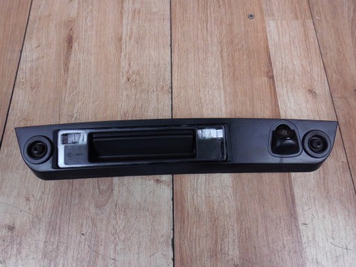 32310964 - Volvo XC40 2017 + дверная ручка задняя камера