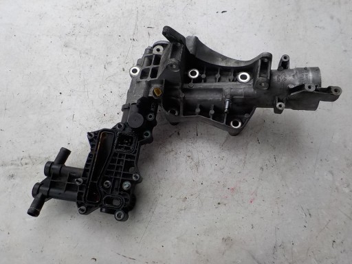 152085078R - MERCEDES W205 1.6 CDI основание фильтра A6261800011