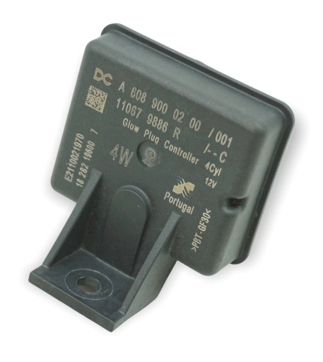 110679886R - Модуль реле рено 110679886р