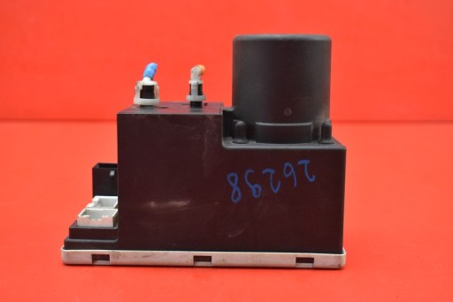 Центральний насос audi a3 8l 1.6 8v 1996р