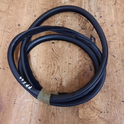 7182270 - Уплотнение двери П ПД ПД BMW F10 F11