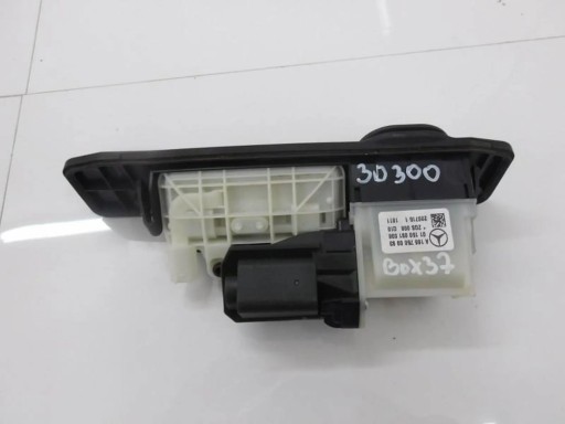 A1667600993 - Mercedes gle w166 дверная ручка корпус задней камеры