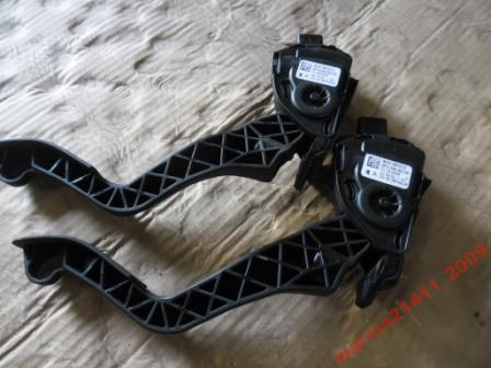 Peugeot 207 1.6 hdi потенціометр педалі 9680756880