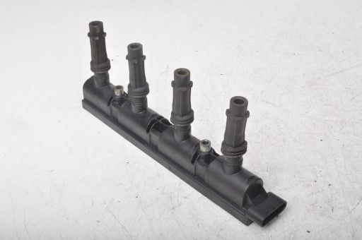 Катушка зажигания opel corsa d 1.2 55579072