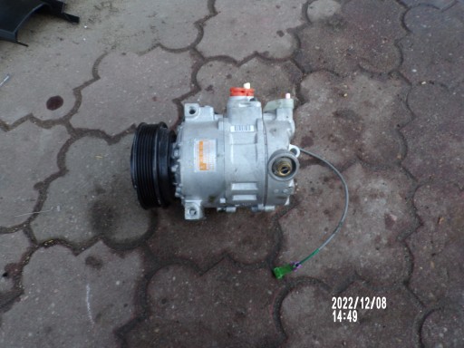 NIS89054/RS4 - Спрарка Audi A6 C5 PASSAT B5 A4 4B3260808 как новая