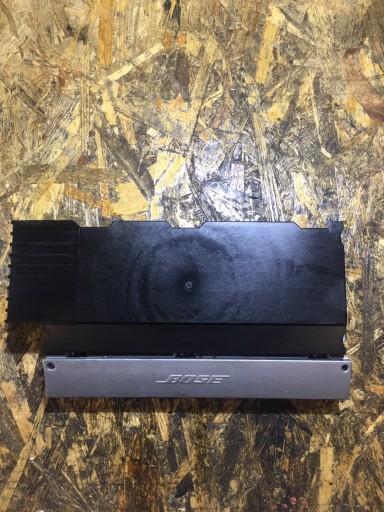 AUDI Q7 4L усилитель радио BOSE 4L0035223D