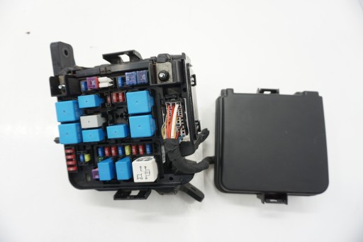 91951-0Q000 - HYUNDAI I30 і блок запобіжників 1.4 16V