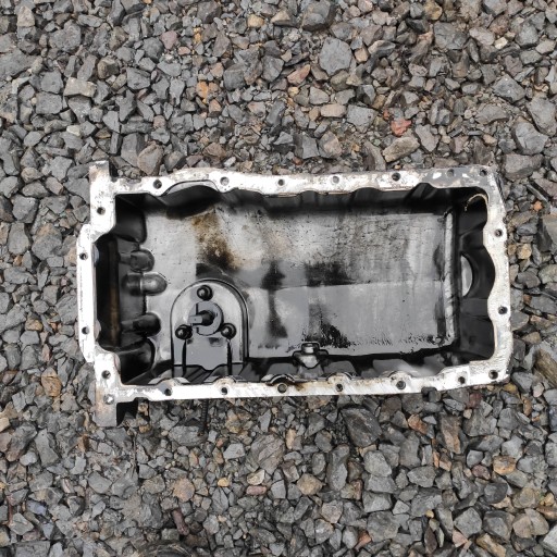 038 103 - МАСЛЯНИЙ ПІДДОН AXR VW GOLF 4 038103603N