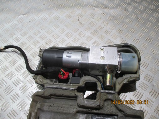 НАСОС КРЫШИ PEUGEOT 206 CC 9639025080