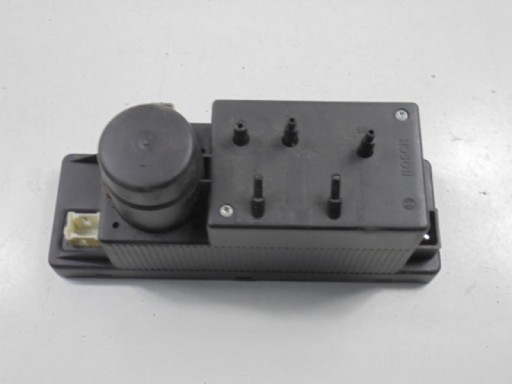 Mercedes e w210 насос центрального замка 2108000148