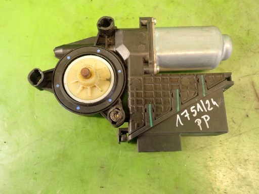 Склопідйомник правий передній skoda fabia i lift 04r 6y1959802