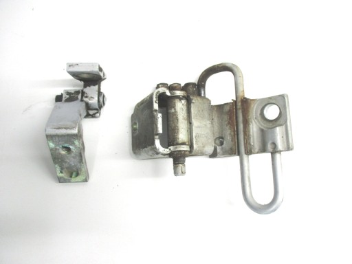 4B0831411A - VW GOLF 4 IV AUDI A3 8L дверная петля передняя левая