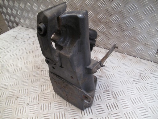 1343093 - ОСНОВАНИЕ КРОНШТЕЙН ШТАНГИ ОПРОКИДЫВАНИЯ КАБИНЫ SCANIA 4