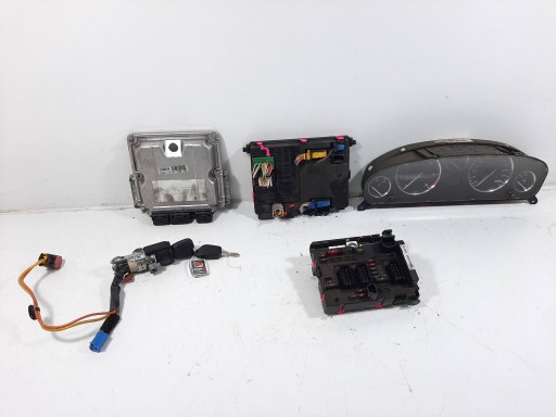 Peugeot 406 estate lift 2.0hdi 01r комплект контроллера двигателя 0281010627