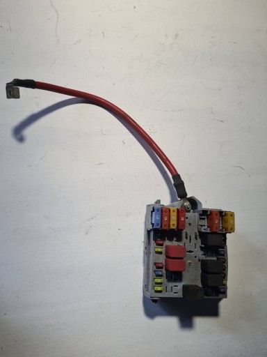 50513644 - БЛОК ПРЕДОХРАНИТЕЛЕЙ FIAT LANCIA ALFA ROMEO 1.9