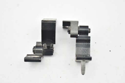 Петли двери левая задняя в сборе AUDI A4 B9 15-