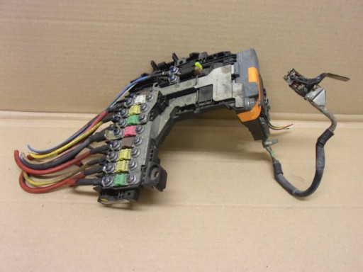 9665878280 - Citroen C4 II B7 модуль напряжения батареи