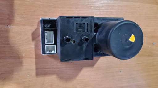 Audi a4,a3 насос центрального замка 8d0862257b