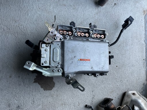 Lexus nx 300h 2018- конвертер 2.5 впускной