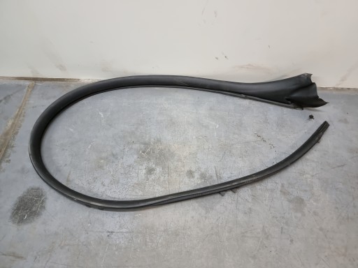 A2177200301 - MERCEDES W217 COUPE прокладка крыши левая