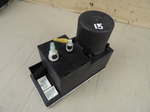 Насос центрального замка 8л0862257л