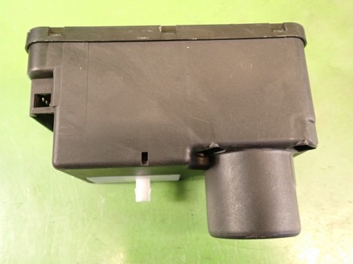 1H0962257G - Насос центрального замка vw golf iii 96