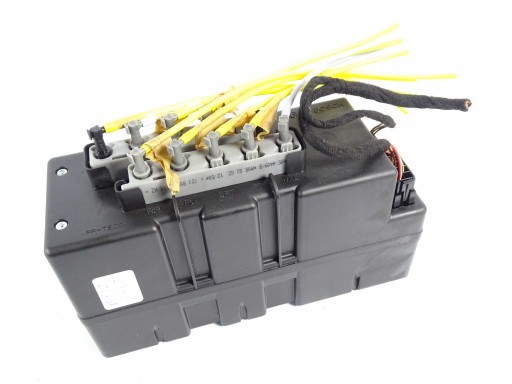 Mercedes w215 w220 насос центрального замка a2208000848