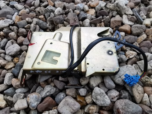 AUDI 80 B4 CC кабриолет замок крыши левый задний