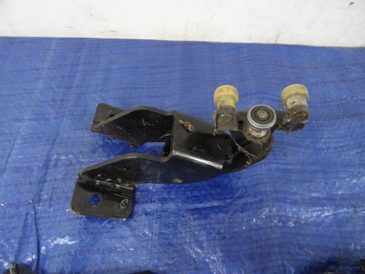 149820070D - РОЛИК ПРАВОЙ ЗАДНЕЙ ДВЕРИ JUMPY SCUDO EXPERT II