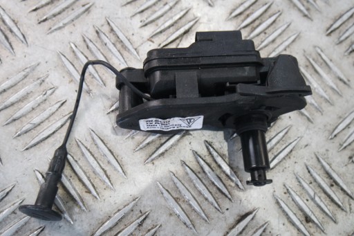 ТОПЛИВНЫЙ КЛАПАН ДВИГАТЕЛЯ PORSCHE 992 992809714