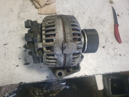 Генератор vw t5 2.5 tdi 070903024 180a