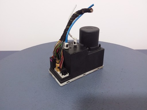 Audi a3 8l насос центрального замка 8l0862257