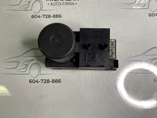 2 - Насос центрального замка audi 8l0862257k