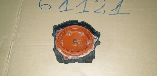 Mercedes 124 201 6-цил. крышка зажигания 1031580585