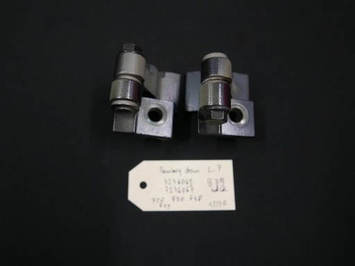 7246065 7246067 - BMW F20 F30 F48 петли двери левый передний B39