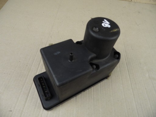 Насос центрального замка 443862257