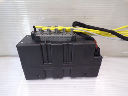 2208001048 - Насос центрального замка mercedes w220 w215 cl