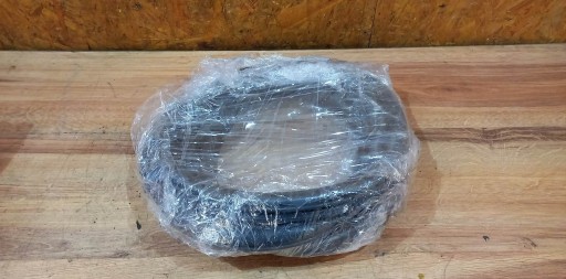 BMW F10 F11 прокладка дверей передня ліва красива