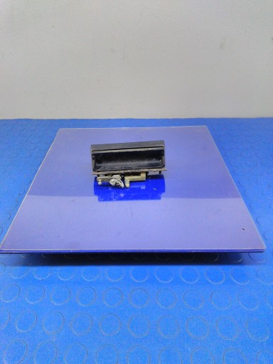 SEAT TOLEDO II РУЧКА ДВЕРЕЙ БАГАЖНИКА 1M5827561E