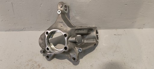 A2473320200 - Поворотний кулак правий передній mercedes gla a247