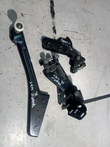 DT11-V25028-AD - FORD TOURNEO CONNECT MK2 ДВЕРНІ ПЕТЛІ ЛІВИЙ ЗАДНІЙ