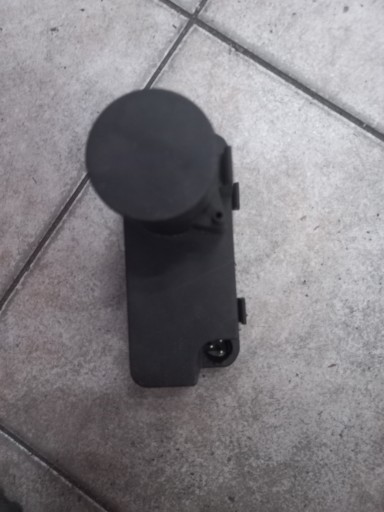 Насос центрального замка мерседес 190 0132 006 300