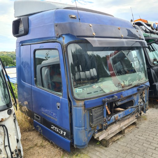 A002 - КАБІНА MAERCEDES ACTROS MP 1 ЧАСТКОВО ЗАВЕРШЕНА