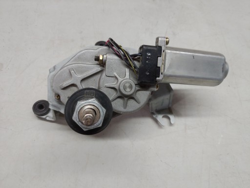 98700-3E000 - МОТОР СТЕКЛООЧИСТИТЕЛЯ ЗАДНЕЙ КРЫШКИ KIA SORENTO И